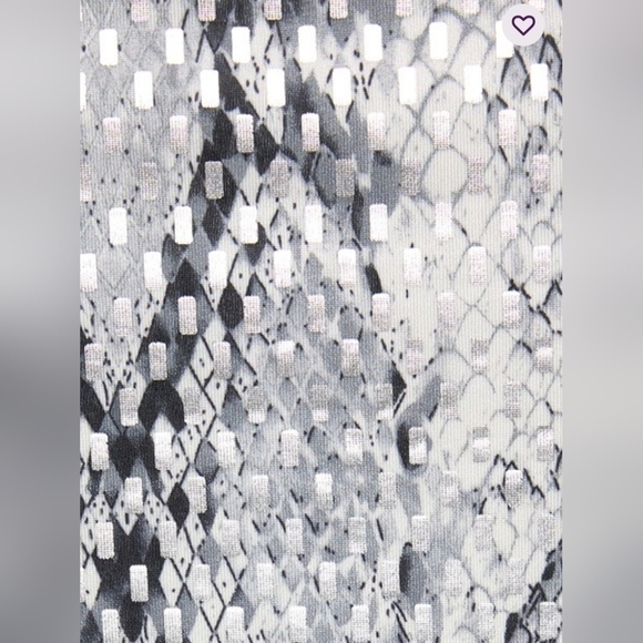 LASCANA Gray Foil Snake-Print Miniskirt Size 6 NWT - Picture 5 of 14